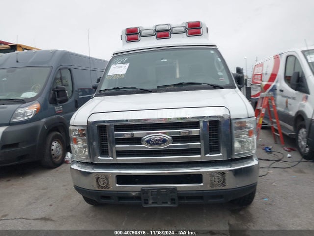 Ford E-350 Super Duty Commercial 2014 1FDSS3ES4EDA65749 Image 6