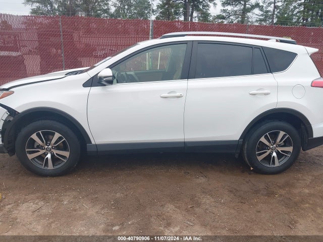Toyota Rav4 Adventure/xle 2018 JTMWFREV3JD128082 Image 15