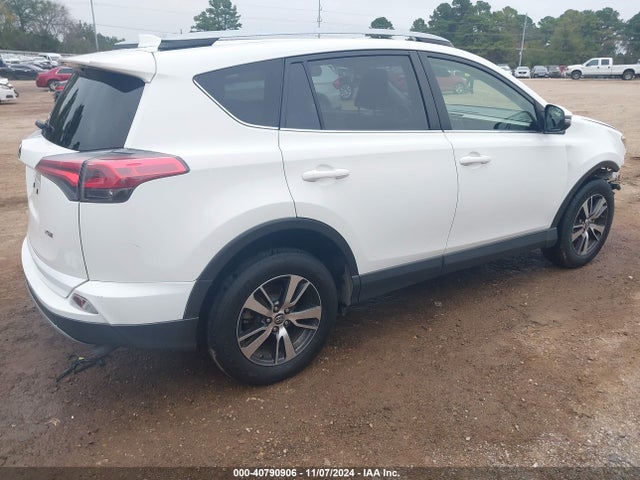 Toyota Rav4 Adventure/xle 2018 JTMWFREV3JD128082 Image 4