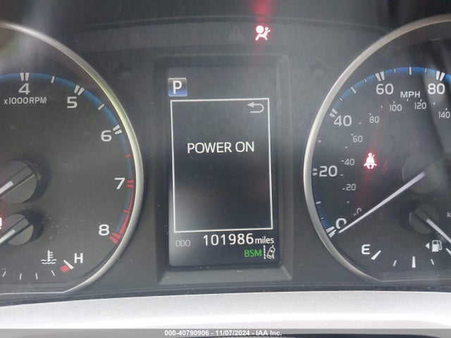 Toyota Rav4 Adventure/xle 2018 JTMWFREV3JD128082 Image 7