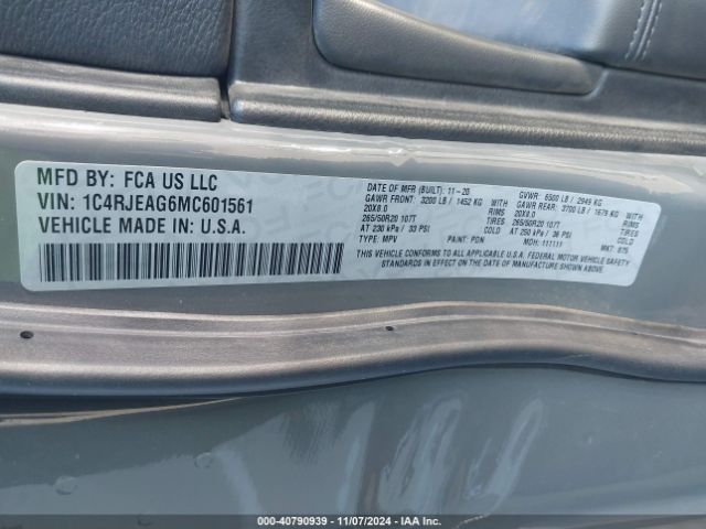 1C4RJEAG6MC601561 Jeep Grand Cherokee Laredo X 4x2