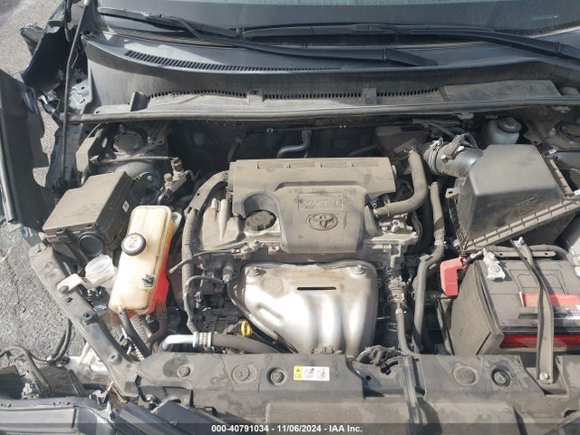 Toyota RAV4 LE 2018 JTMZFREV0JJ749293 Image 10