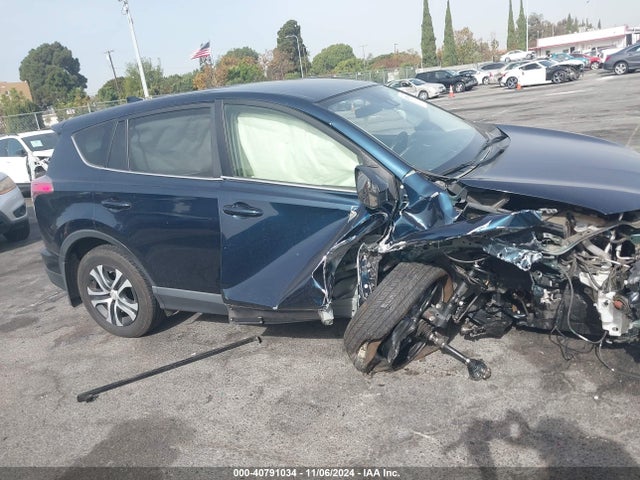 Toyota RAV4 LE 2018 JTMZFREV0JJ749293 Image 13
