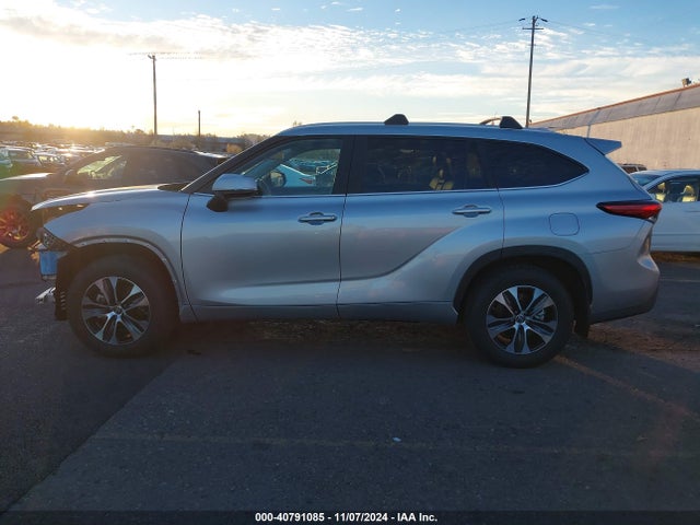 Toyota Highlander Xle 2023 5TDKDRBH5PS509626 Image 15