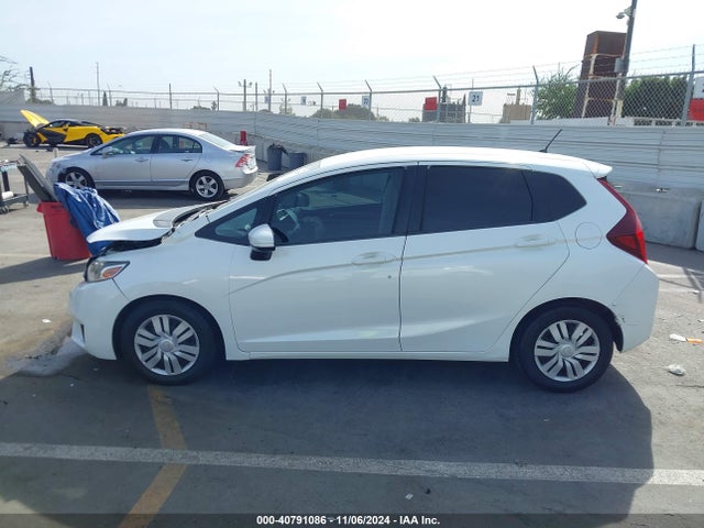 Honda FIT LX 2016 JHMGK5H56GX015866 Image 14