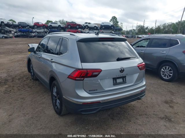 3VV3B7AX8NM142629 Volkswagen Tiguan 2.0t Se