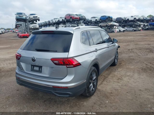 3VV3B7AX8NM142629 Volkswagen Tiguan 2.0t Se