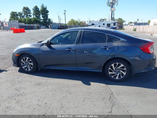 Honda CIVIC EX 2017 2HGFC2F72HH511185 Image 14