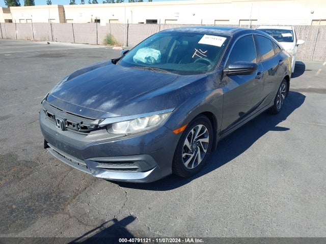 Honda CIVIC EX 2017 2HGFC2F72HH511185 Image 2