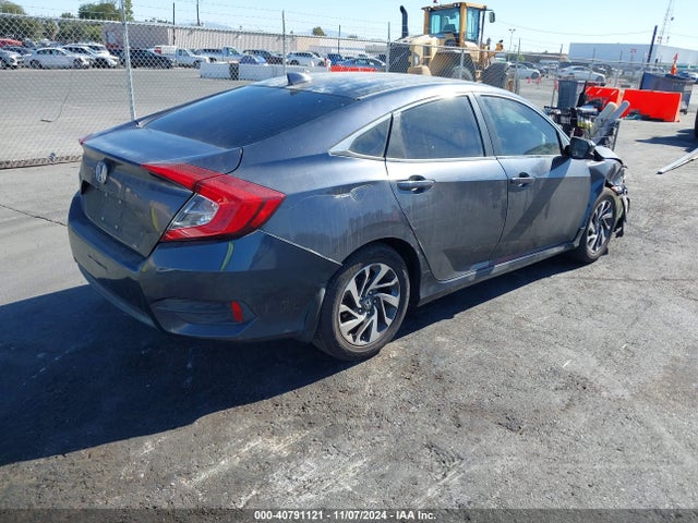Honda CIVIC EX 2017 2HGFC2F72HH511185 Image 4