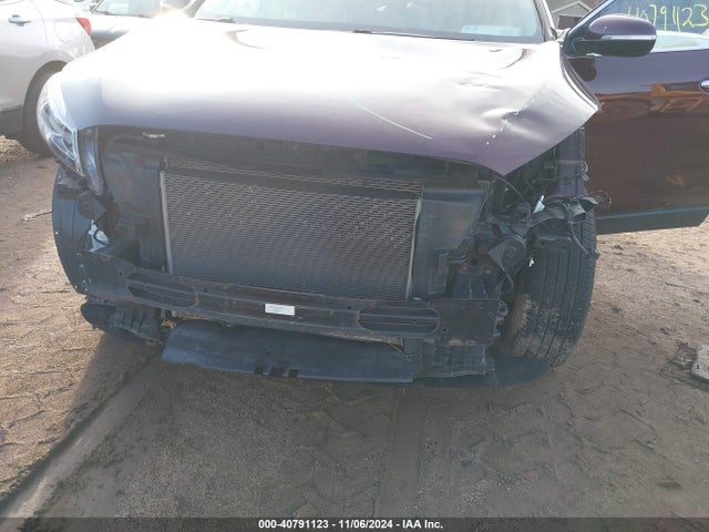 5XYPGDA55HG226617 KIA Sorento 3.3l Lx