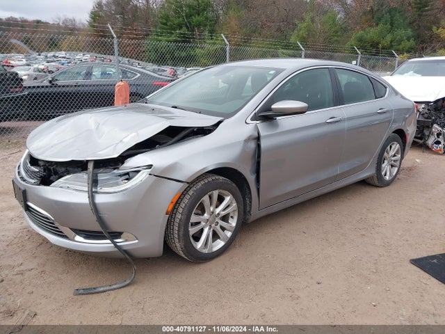 Chrysler 200 Limited 2015 1C3CCCAB7FN502350 Image 2