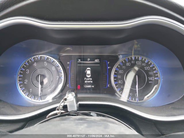 Chrysler 200 Limited 2015 1C3CCCAB7FN502350 Image 7