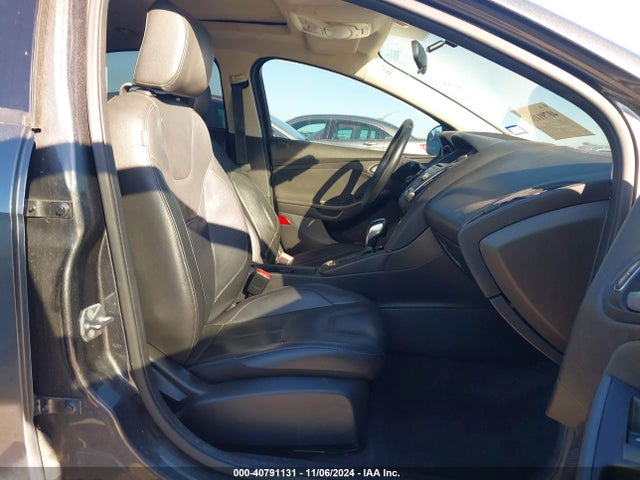 Ford FOCUS SE 2016 1FADP3F2XGL328757 Image 5