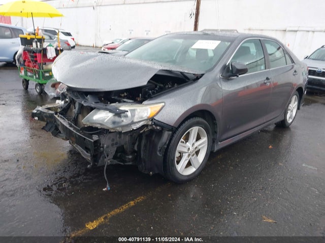 Toyota CAMRY SE 2014 4T1BF1FK7EU317775 Image 2