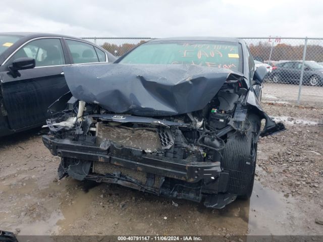 KNAFX4A8XF5373900 KIA FORTE EX