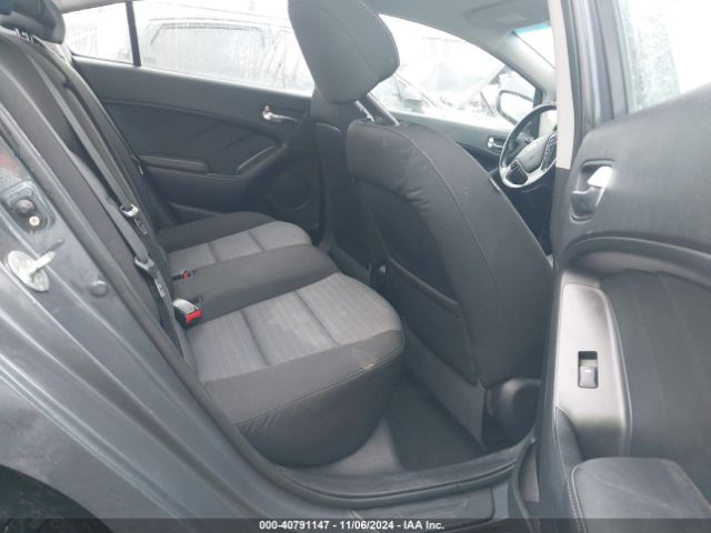 KNAFX4A8XF5373900 KIA FORTE EX