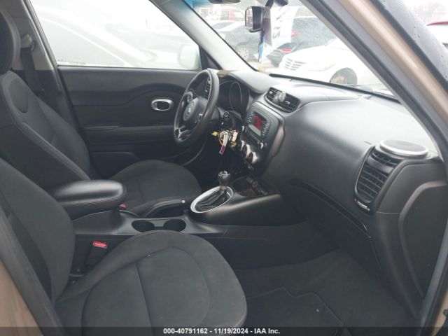 KNDJN2A24E7105396 KIA Soul !