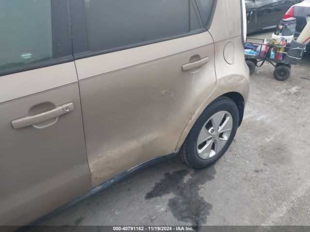 KNDJN2A24E7105396 KIA Soul !