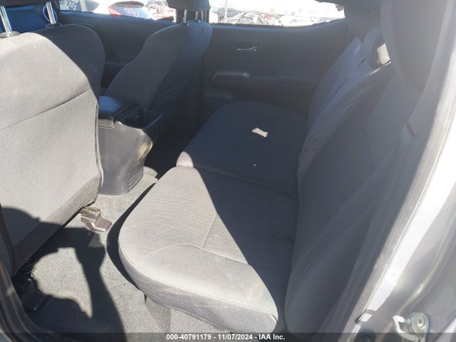 Продаж на аукціоні авто 2017 Toyota Tacoma Trd Off Road, vin: 5TFCZ5AN9HX108498, номер лоту: 40791179