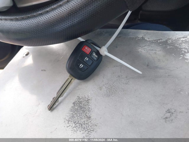 Toyota Corolla S Plus 2016 5YFBURHE1GP458177 Image 11