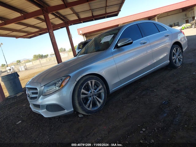 Mercedes-Benz C 300 2017 55SWF4JB3HU227453 Image 2