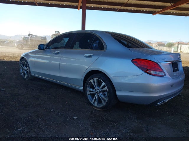 Mercedes-Benz C 300 2017 55SWF4JB3HU227453 Image 3