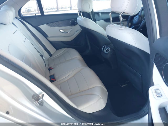 Mercedes-Benz C 300 2017 55SWF4JB3HU227453 Image 8