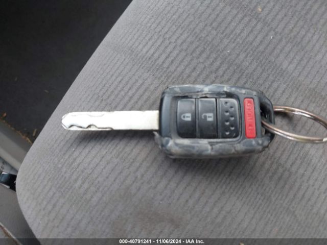 5J6RM4H38EL116211 Honda CR-V LX