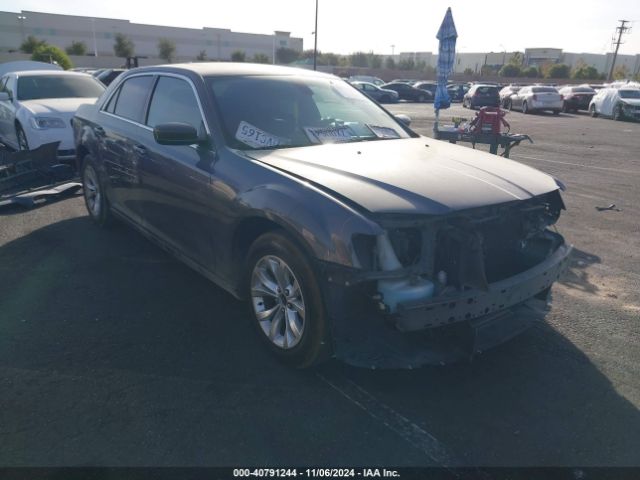 2C3CCAAG9FH931370 Chrysler 300 Limited