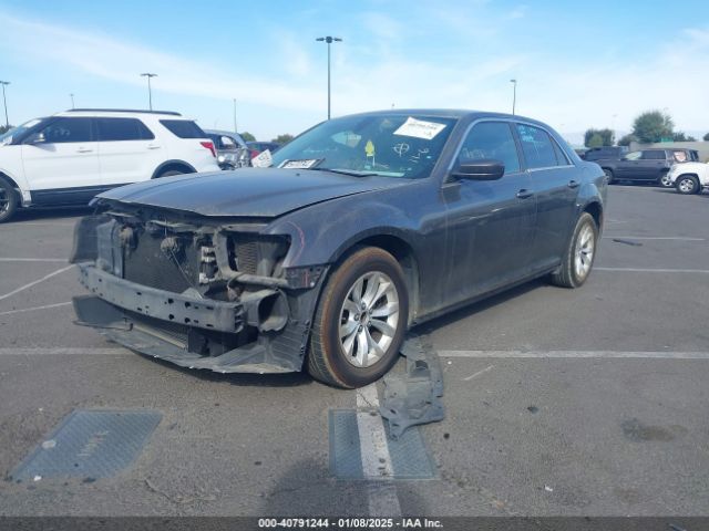 2C3CCAAG9FH931370 Chrysler 300 Limited