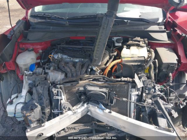KNDCB3LC8J5124455 KIA NIRO LX