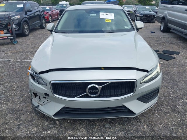 7JR102FK9LG063765 Volvo S60 T5 Momentum