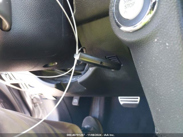 JN8CS1MU3HM140742 Infiniti QX70