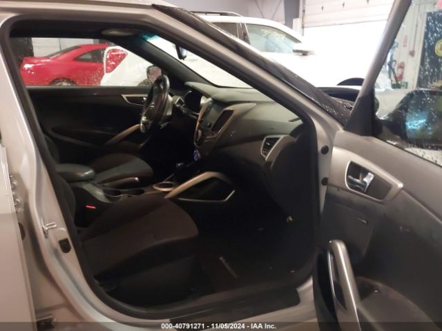 KMHTC6AD2HU324060 Hyundai Veloster Value Edition