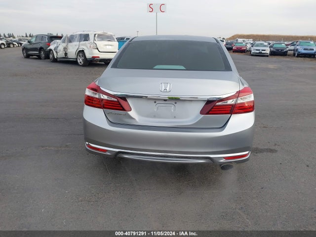 Honda ACCORD LX 2017 1HGCR2F31HA148858 Image 16
