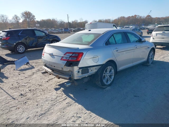 Ford TAURUS SEL 2015 1FAHP2H87FG202537 Image 4