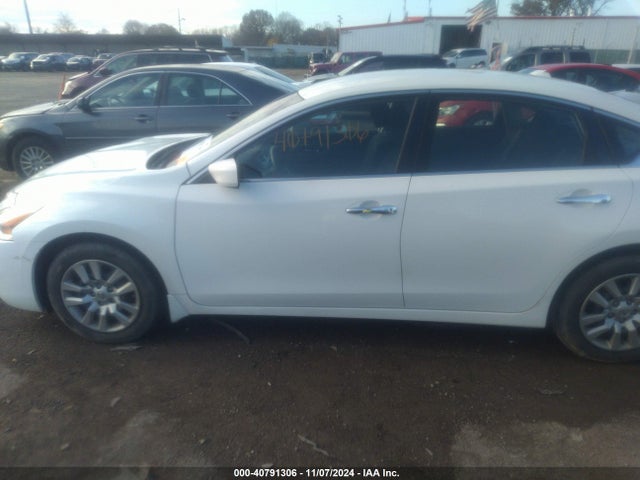 Nissan Altima 2.5 S 2015 1N4AL3APXFC413159 Image 14