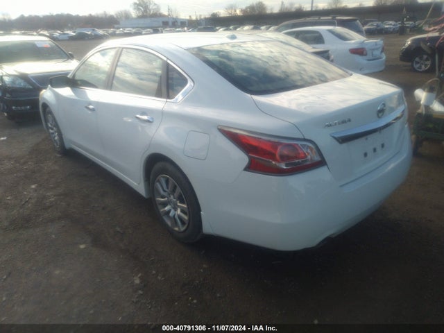 Nissan Altima 2.5 S 2015 1N4AL3APXFC413159 Image 3