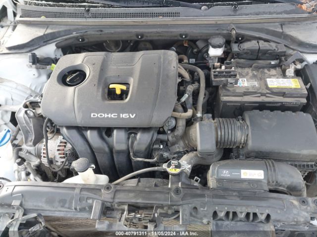 2020 HYUNDAI VELOSTER KMHTG6AF0LU023916 Photo 9