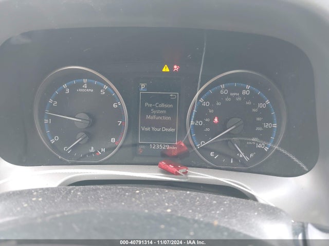 Toyota Rav4 Xle 2018 2T3WFREV0JW481348 Image 7