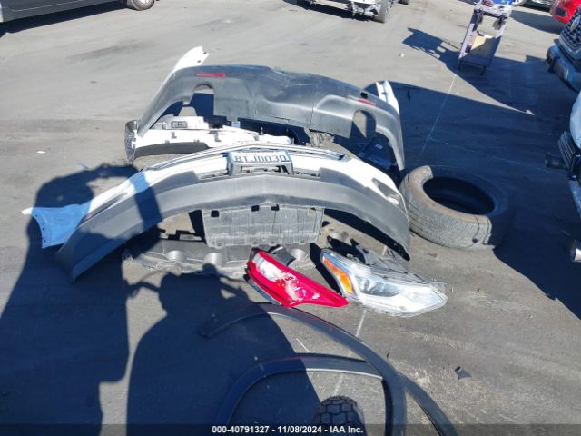 1GNERGKW0MJ107515 Chevrolet Traverse Fwd Lt Cloth
