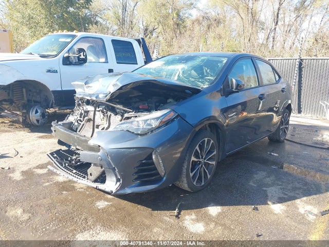 Toyota COROLLA SE 2017 5YFBURHE9HP694710 Image 2
