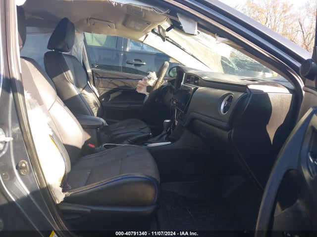Toyota COROLLA SE 2017 5YFBURHE9HP694710 Image 5