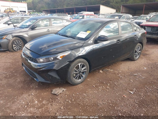 KIA Forte Lxs 2022 3KPF24AD2NE474964 Image 2