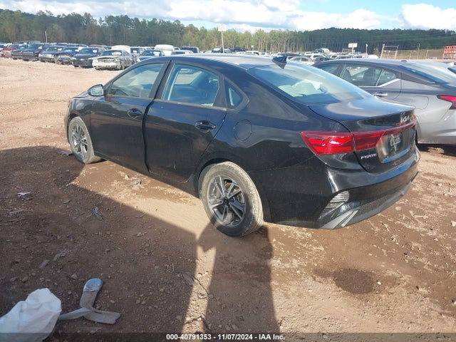 KIA Forte Lxs 2022 3KPF24AD2NE474964 Image 3