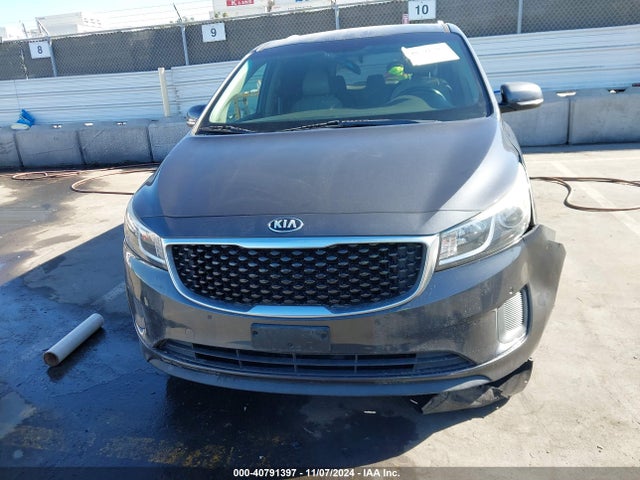 KIA SEDONA LX 2017 KNDMB5C14H6326146 Image 12