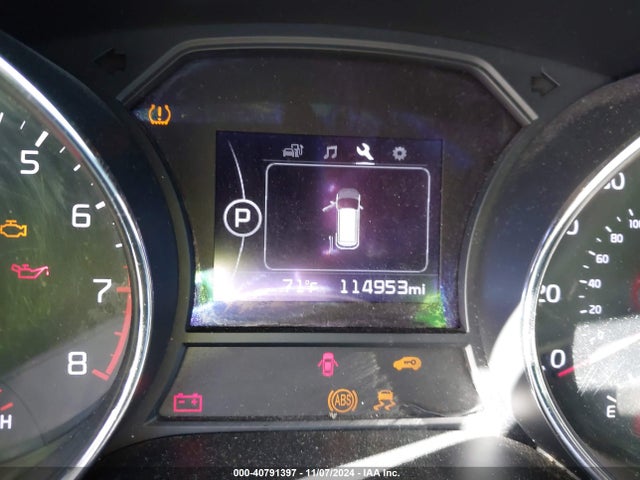 KIA SEDONA LX 2017 KNDMB5C14H6326146 Image 15