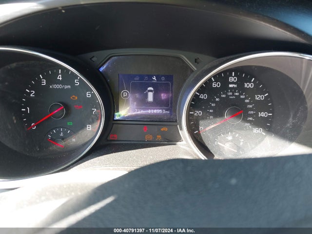 KIA SEDONA LX 2017 KNDMB5C14H6326146 Image 7