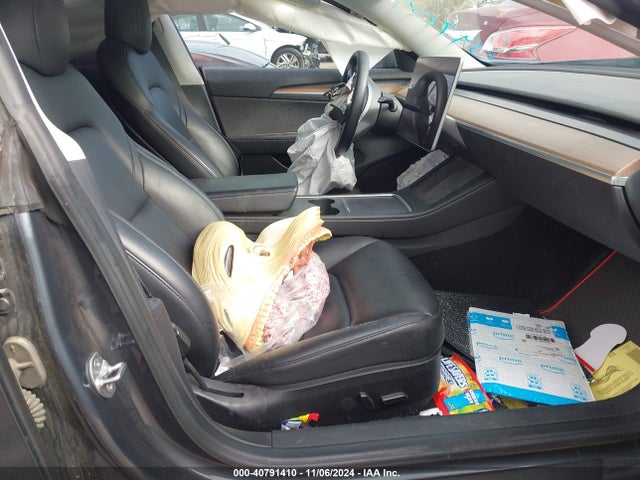 2021 TESLA MODEL 3 5YJ3E1EA6MF097055 Photo 4